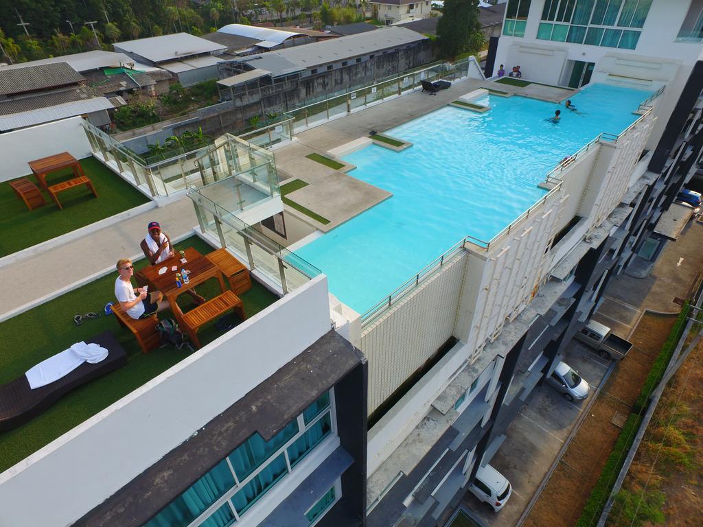 Modern Thai Suites Phuket Exterior foto